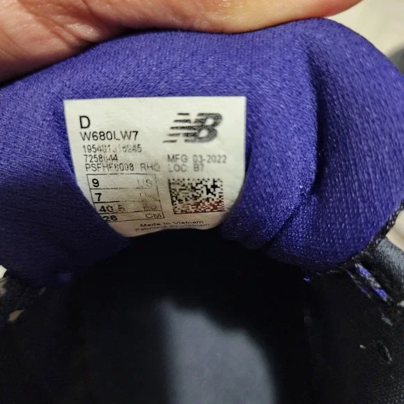 New Balance Fresh Foam 680 V7 Shoes Women's 9  Grey Running Athletic Sneakers - Picture 10 of 10